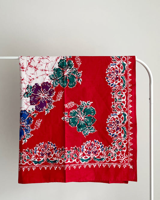 Square Table Cloth Red